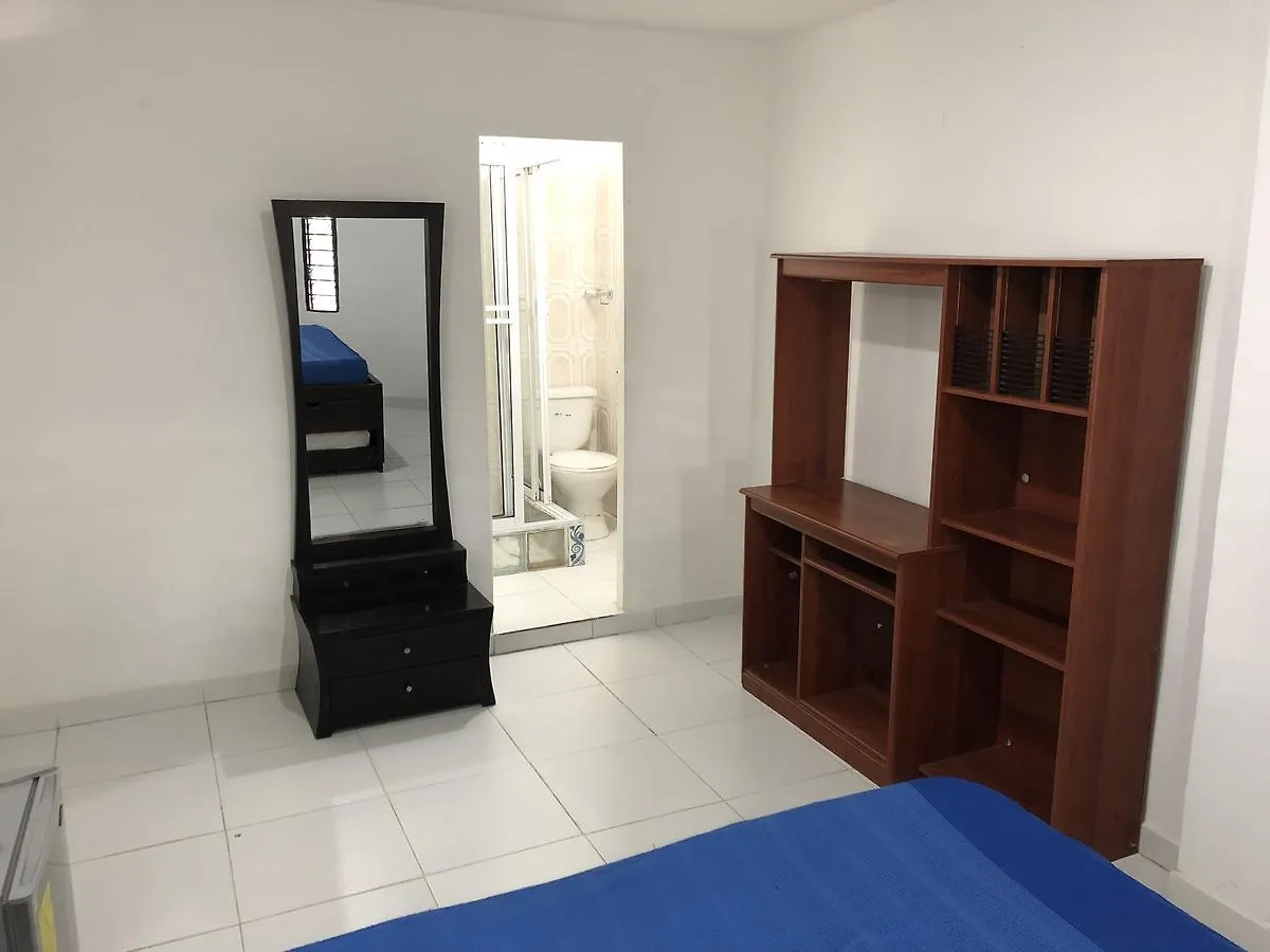 מלון Casa Bonita En Santa Marta 3*, סנטה מרתה קולומביה